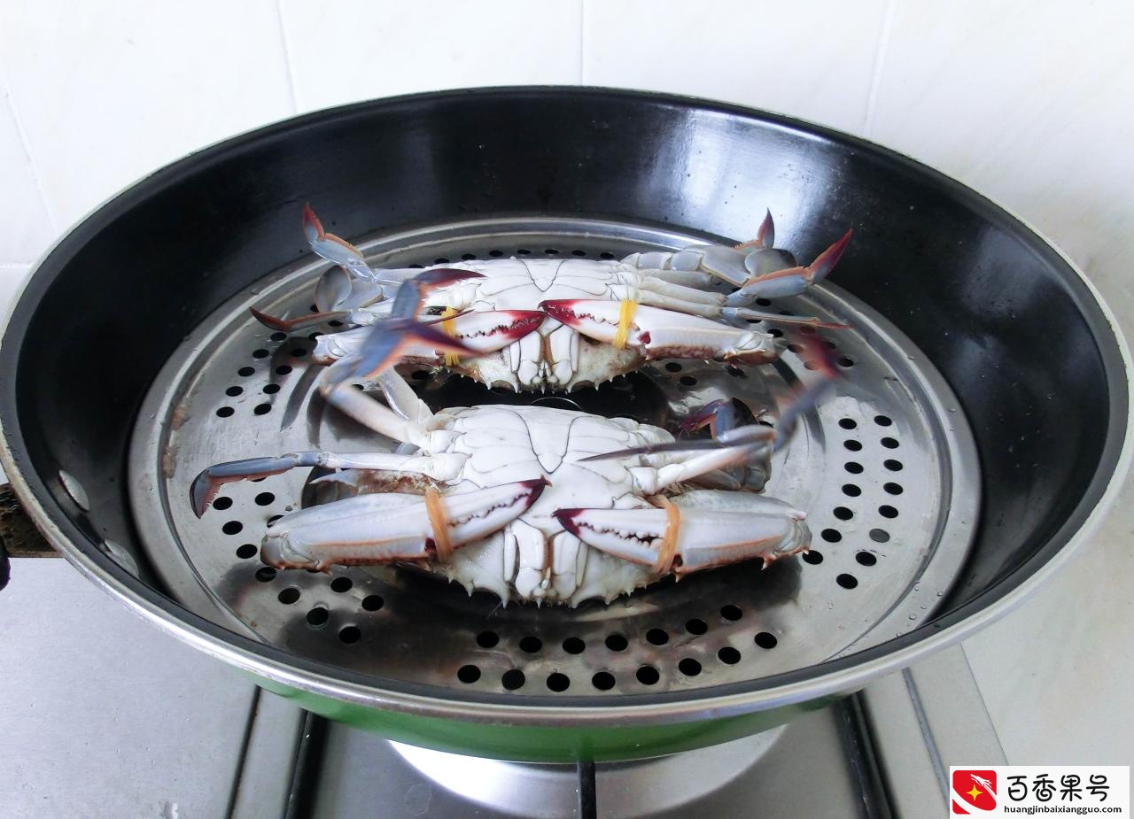 清蒸梭子蟹要蒸多长时间？老青岛人教你这样蒸，不流黄，最入味儿