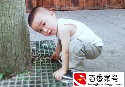 不好好吃饭就是缺锌？宝宝缺锌有8大信号，别给娃盲目补