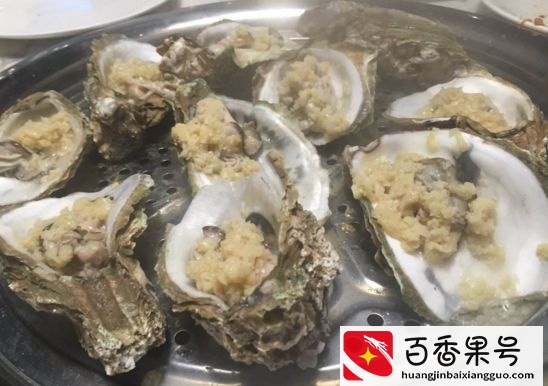蒸海鲜时，冷水下锅还是沸水下锅？好多人都弄错了，难怪腥味太重