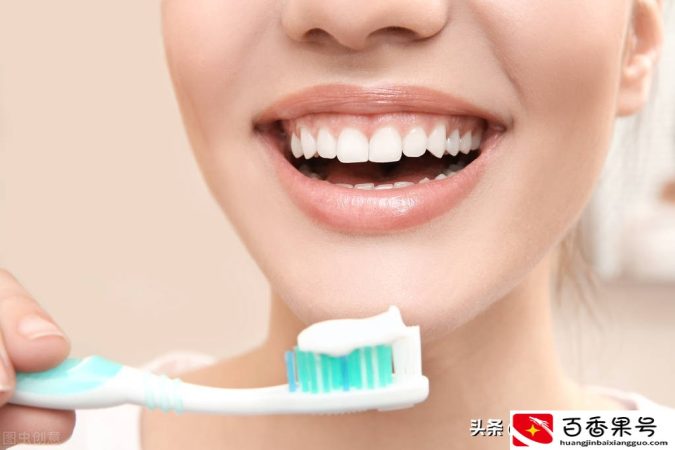 牙齿到底怎么刷才正确？
