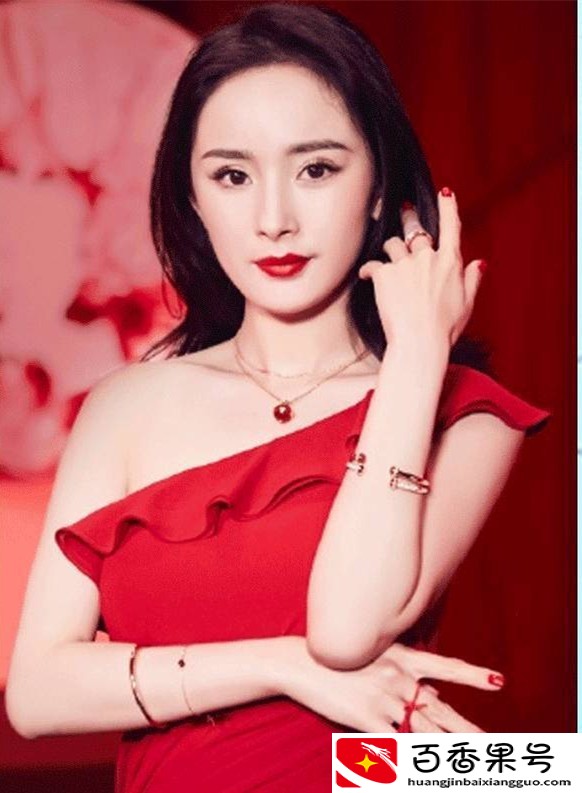 缺钱的人戴黄金，富人玩手表？你认为呢？