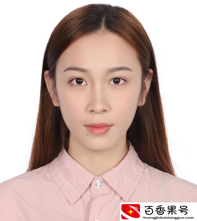 学会这几个上镜小技巧，注意穿衣发型、妆容表情，拍出完美证件照