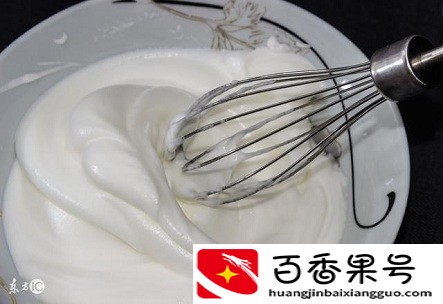 蛋清能做奶油吗？蛋清做的的奶油能生吃吗？玩烘焙需要知道的常识