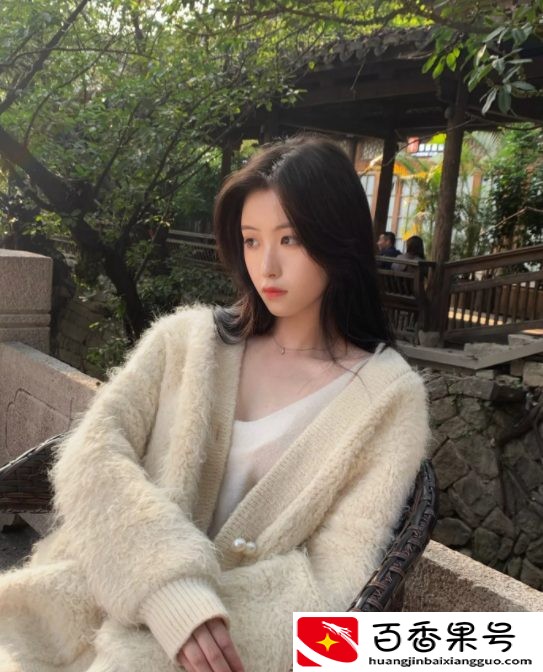 斗鱼主播收入月榜：颜值一哥正直博狂揽五百万，六位美女主播入围