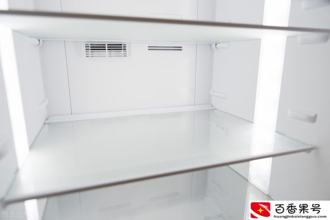 冰箱冷藏室积水怎么处理？原来多做这几步，不用花钱就能解决