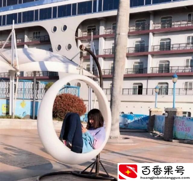 两年过去了，拿走骚男4000万的七七，现状如何了？