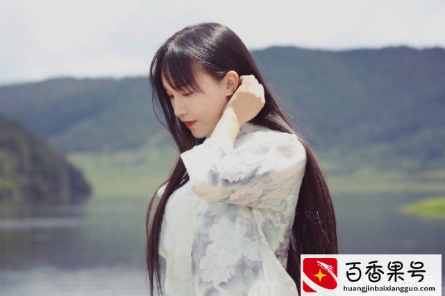 网曝李子柒报警原因，资本大佬要求其割韭菜，拒绝后被暗中下套