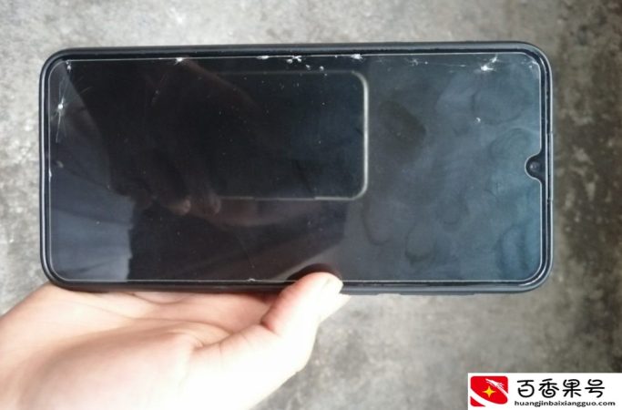 手机无法开机的4种情况，以及解决办法