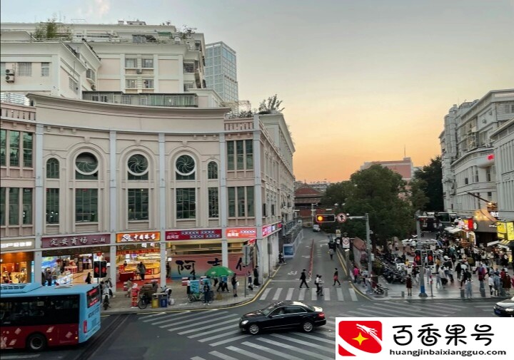 放假了去哪玩呢，这几个城市欢迎打卡