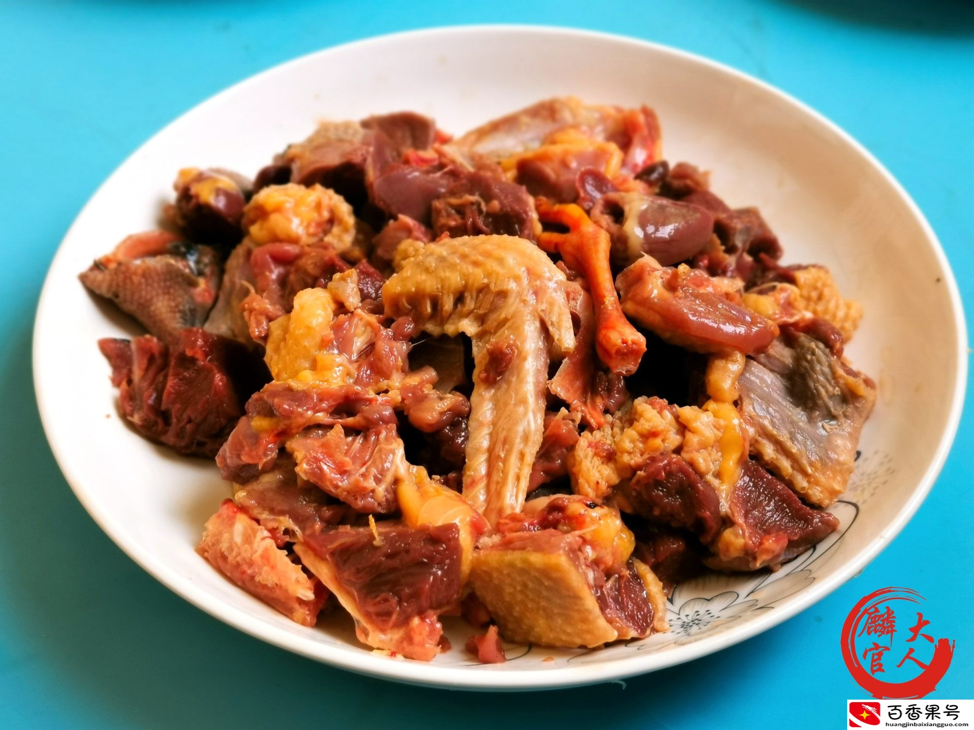 鸽子这样杀，不水淹，不摔砸，肉嫩鲜香，美味营养，吃一回就爱上