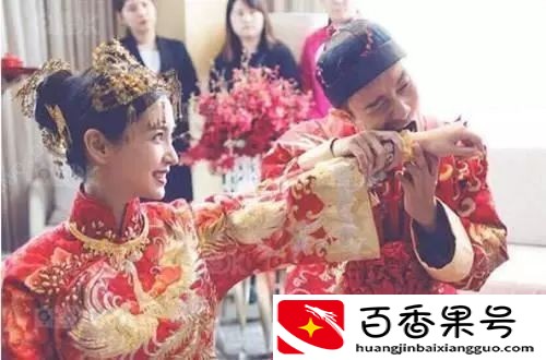备婚干货：婚礼三金有哪些？怎么佩戴？
