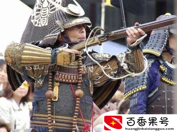 枪是谁发明的?