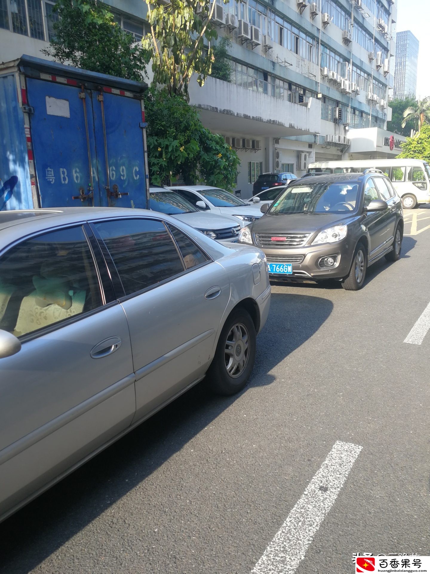 2022年我在深圳给私家车异地年检十分方便