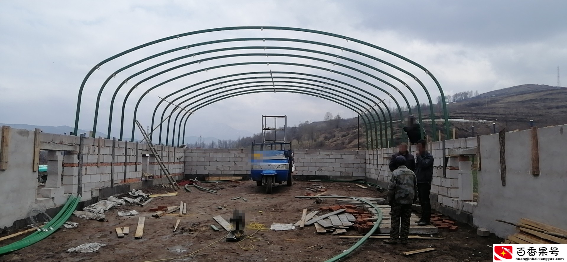 花了75000元建了一座新式的养殖大棚，效果咋样呢？