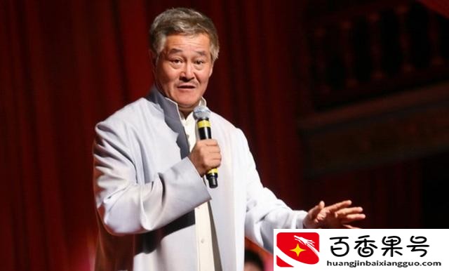 赵本山现在还活着吗