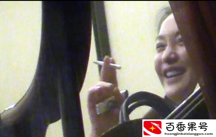 窦靖童和周迅在一起了，网友：周冬雨咋办？
