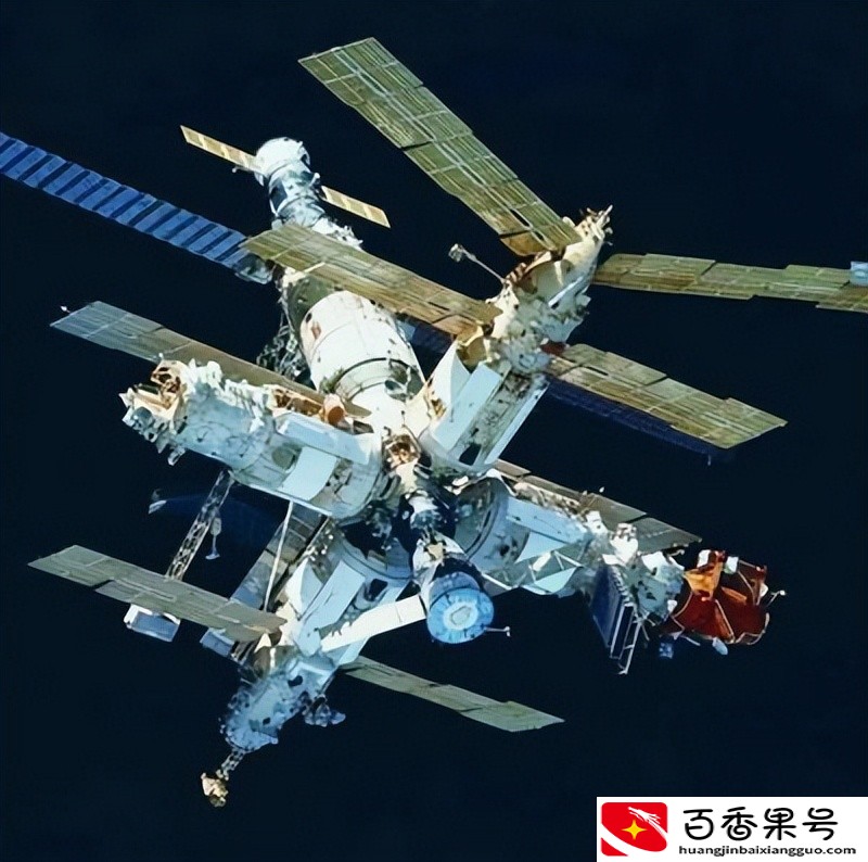 中国空间站是国际空间站的1/4，却实现了其90%的功能，怎么做到的