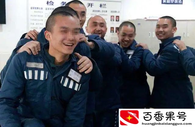 别担心，现在的监狱真的不能打人了