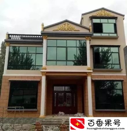 实拍丨小伙20万买地皮，花18万建村里最美别墅，城里2套房都不换