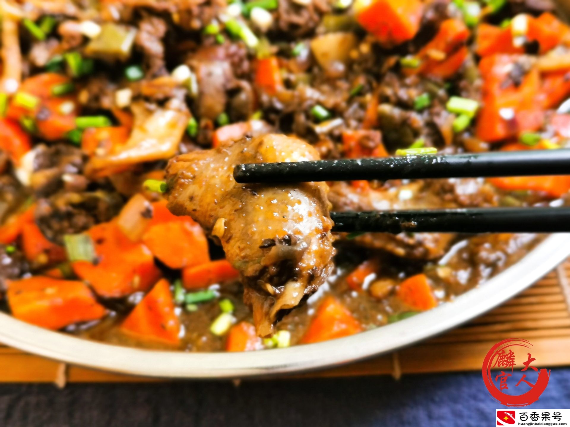 鸽子这样杀，不水淹，不摔砸，肉嫩鲜香，美味营养，吃一回就爱上
