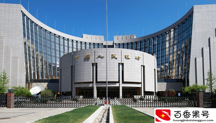 10万存银行，一年后能多拿4500元？银行员工：这样存等于多份工资