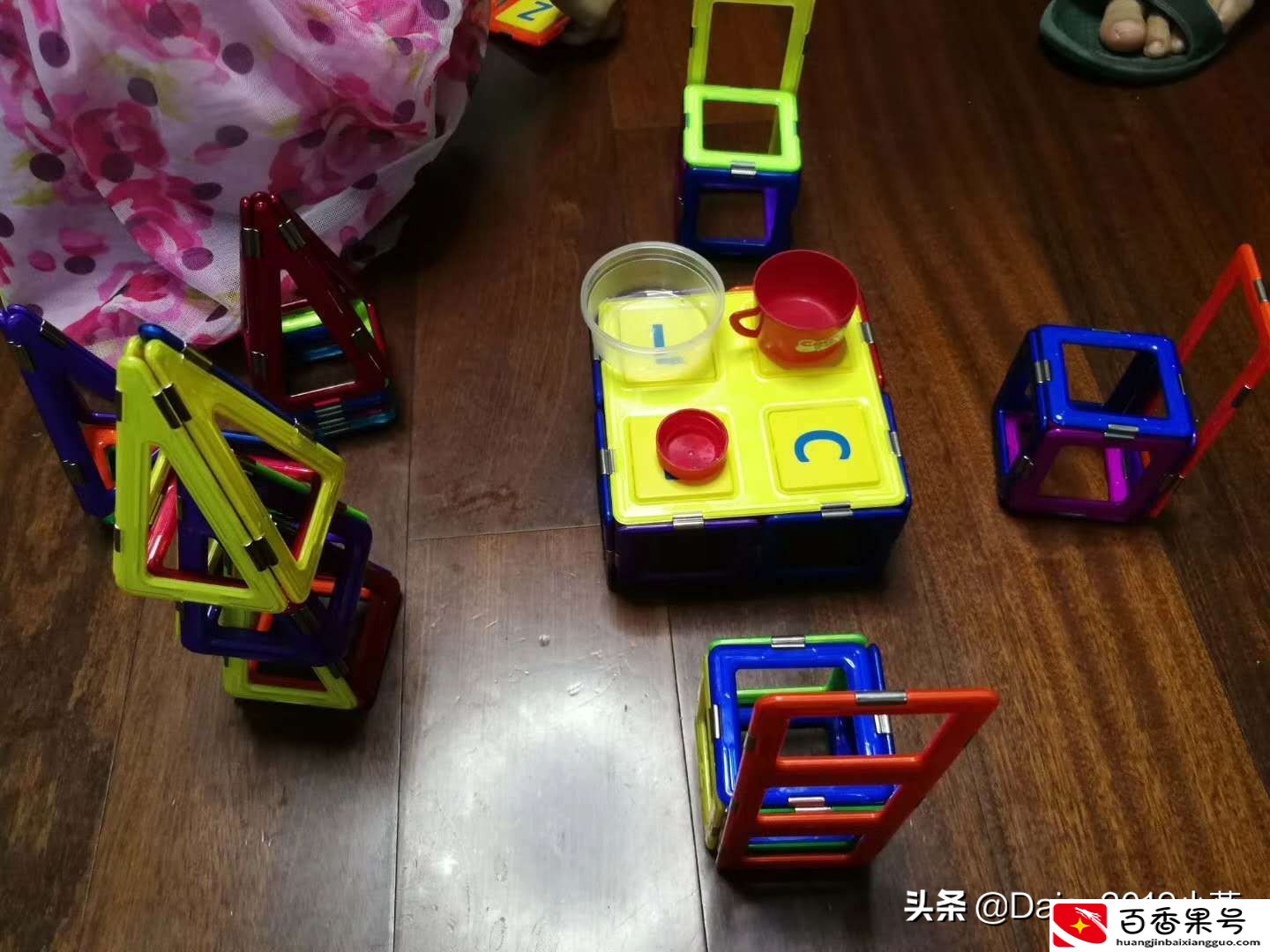 多用左手，开发右脑？不要再相信“右脑开发”，整合大脑才是关键