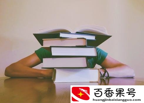 中学校门口适合开什么店挣钱