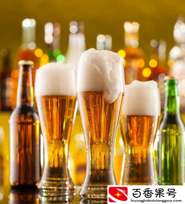 在酒吧“手欠”一次，要花多少钱？普通人或许难以承受