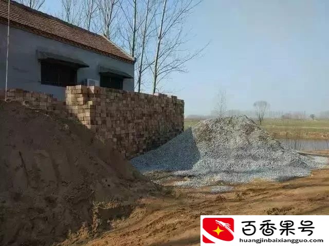 实拍丨小伙20万买地皮，花18万建村里最美别墅，城里2套房都不换