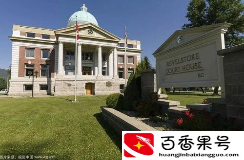 孟晚舟犯了什么罪