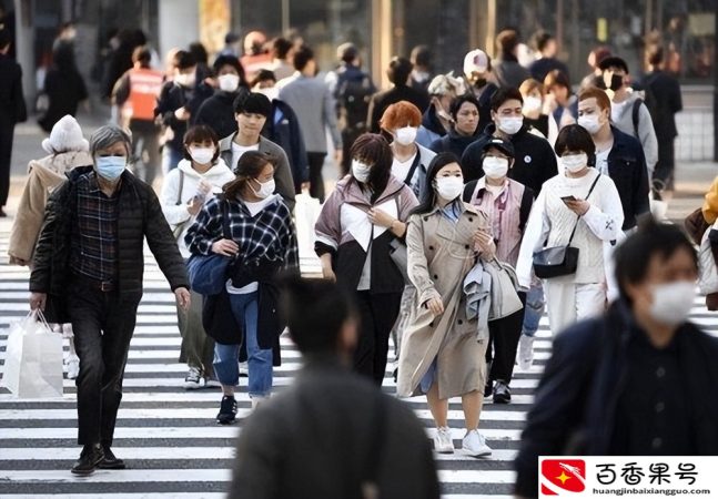 2021年 日本新员工的平均月薪为212300日元（约合10500人民币）