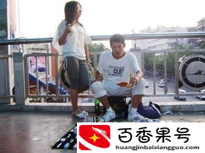 摆地摊卖什么最好赚钱成本低