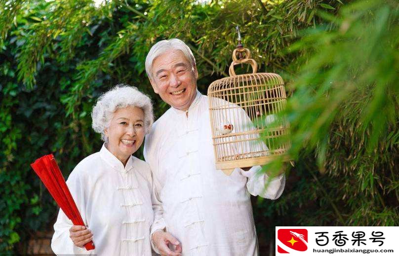 50岁女人退休后，推荐这4种工作，时间不仅空闲，收入还很高