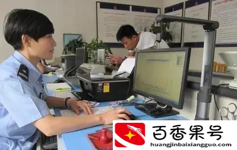 影视剧中私自调查他人背景信息，现实中可以吗？