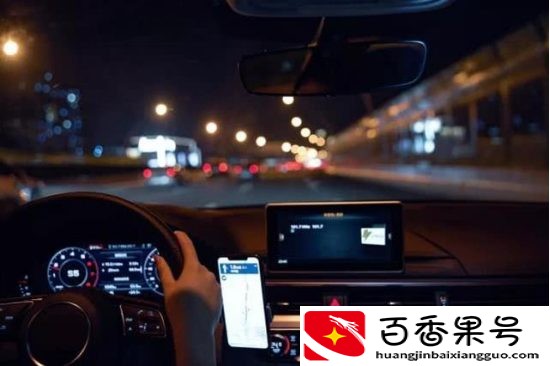 月薪两万时间自由？网约车司机到底好不好当，看完才懂