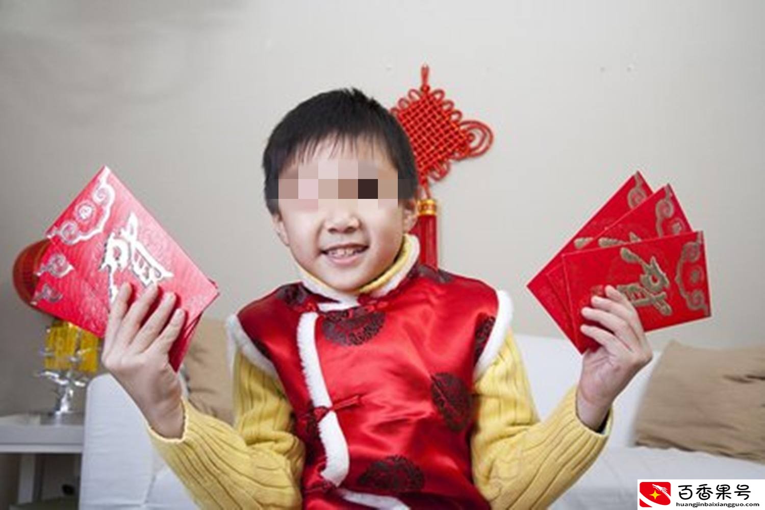 压岁钱是除夕晚上给，还是大年初一给？千万别弄错太尴尬了