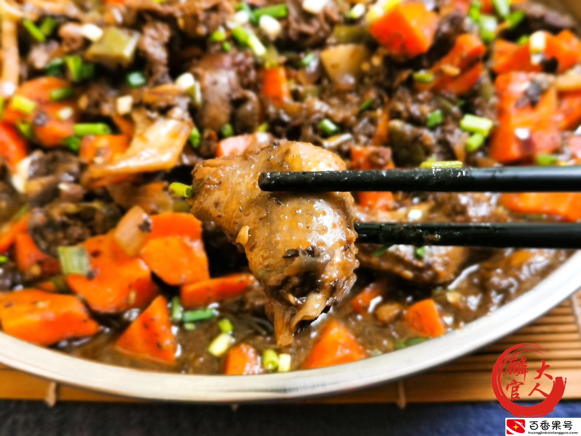 鸽子这样杀，不水淹，不摔砸，肉嫩鲜香，美味营养，吃一回就爱上