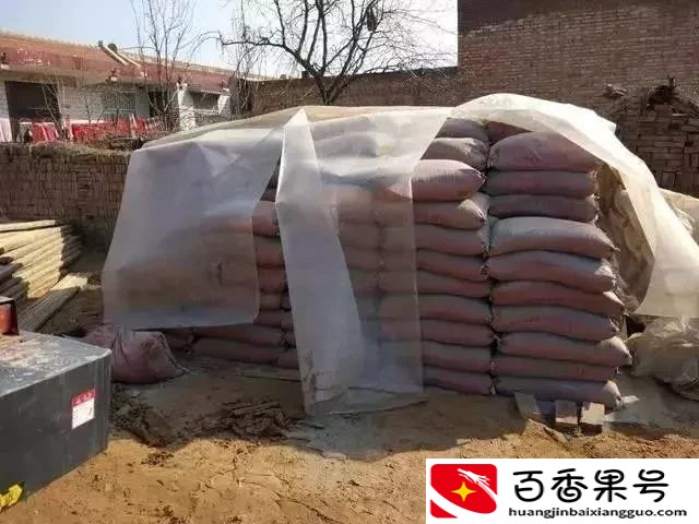 实拍丨小伙20万买地皮，花18万建村里最美别墅，城里2套房都不换