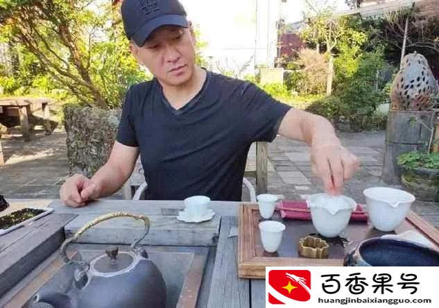 周杰为什么退出娱乐圈啊