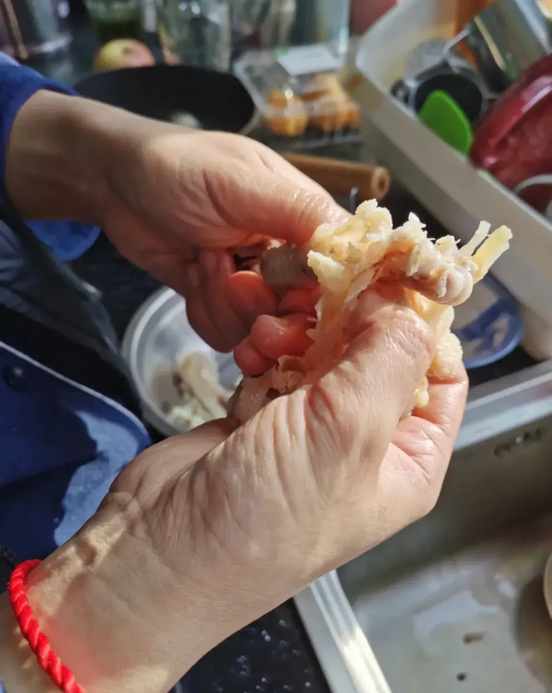 鸡爪子怎么样脱骨