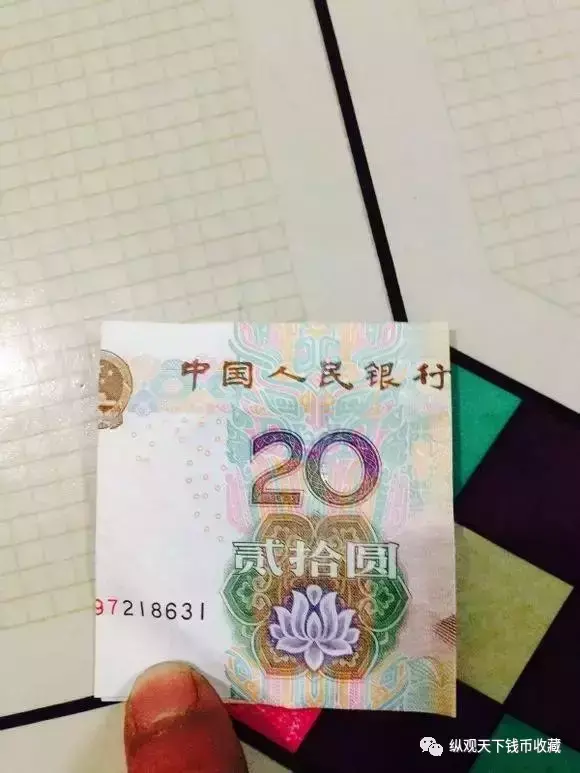用钱折爱心？钱叠成爱心？