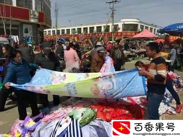 摆地摊一个月真实经历？摆地摊赚钱吗？