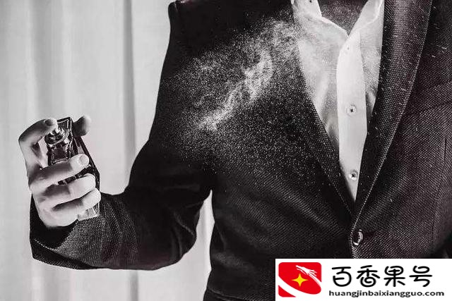香水喷哪里留香最持久