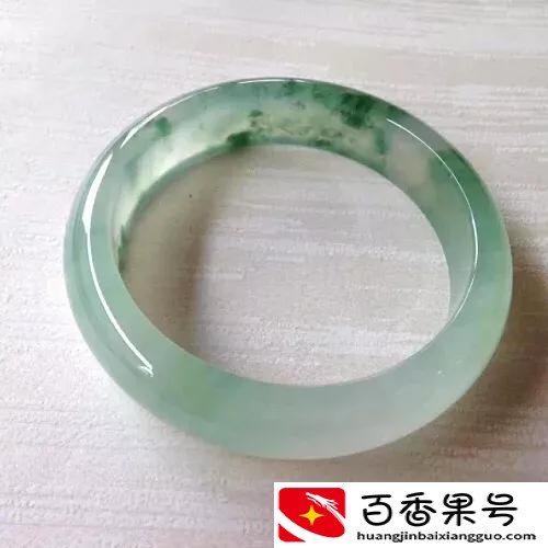 女人必备的三样首饰
