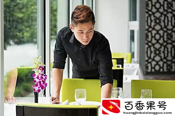 细节服务打动顾客
