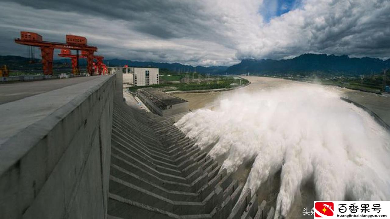 三峡大坝让地球慢了几秒