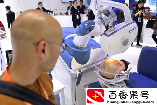 发际线高的人聪明吗