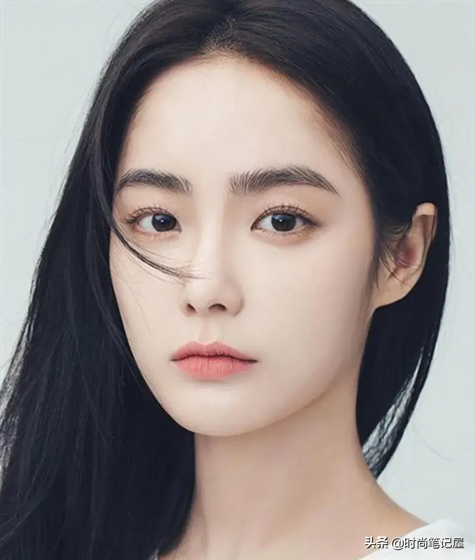 为什么越化妆素颜越丑