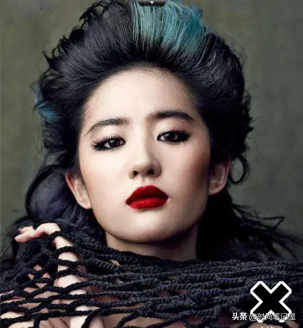 为什么越化妆素颜越丑