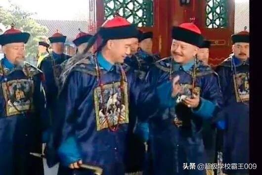 理想主义者和现实主义者的区别